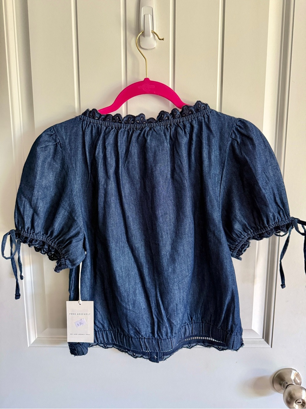 Free Assembly Embroidered Denim cropped Cotton Top - Picture 7 of 7